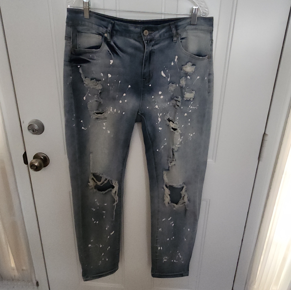 Jeans Painted and‎ Ripped Finish Size XL